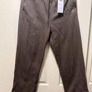 ALO Yoga Women brown jogger